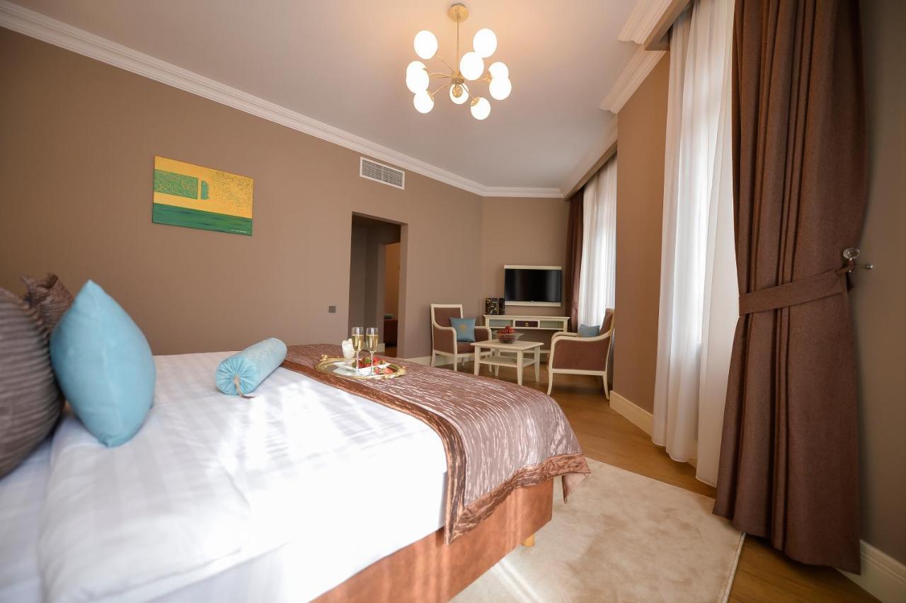 Royal Casino & Hotel Batumi Exteriér fotografie